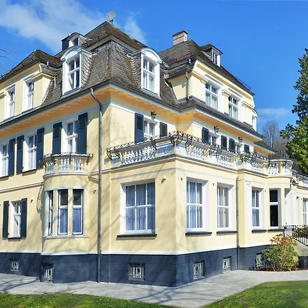 Oranien Hotel 3*