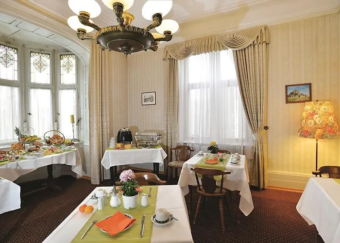 Oranien Hotel 3*
